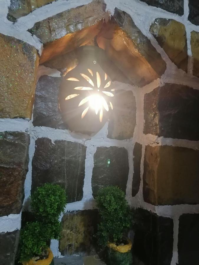 Vila Bayt Alhagar Residance بيت الحجر للضيافة الجبل الأخضر Hayl Yaman Exteriér fotografie