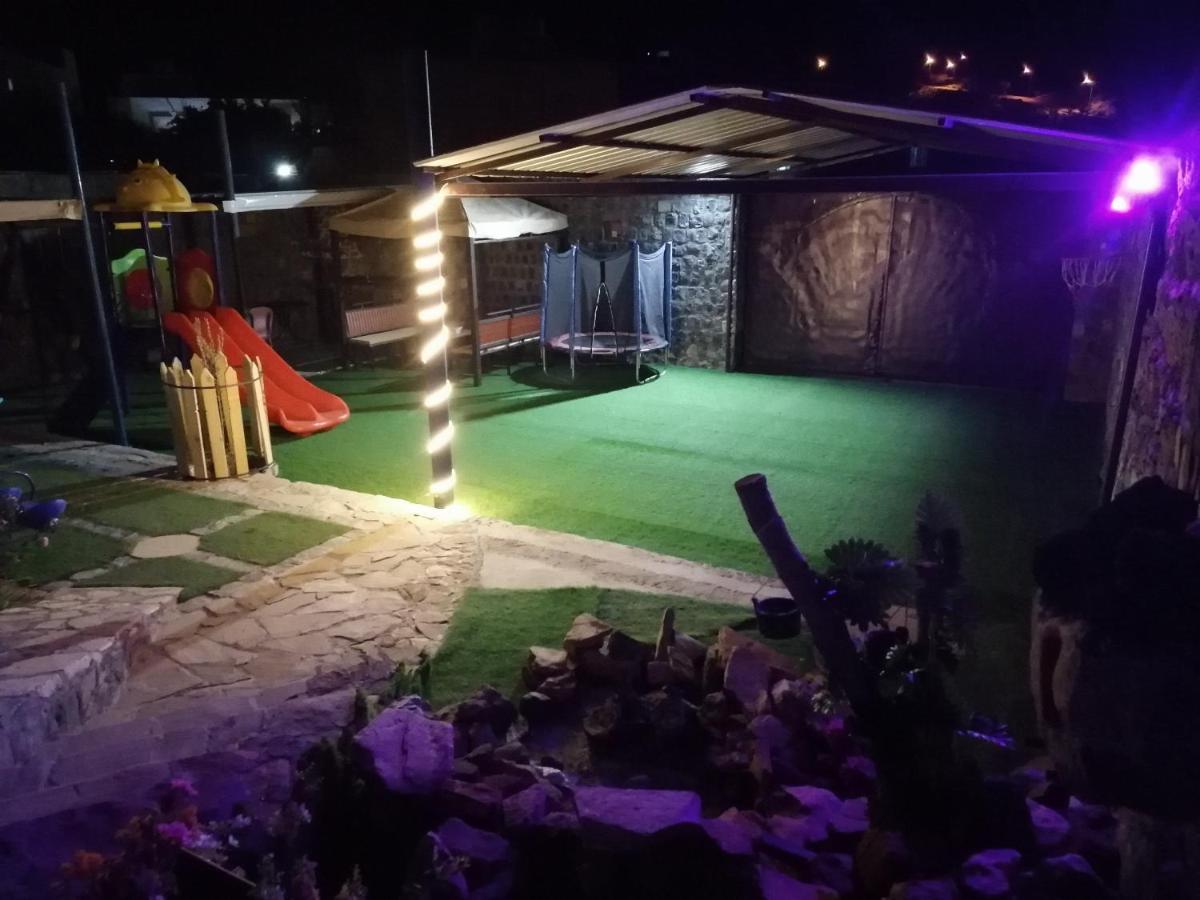 Vila Bayt Alhagar Residance بيت الحجر للضيافة الجبل الأخضر Hayl Yaman Exteriér fotografie