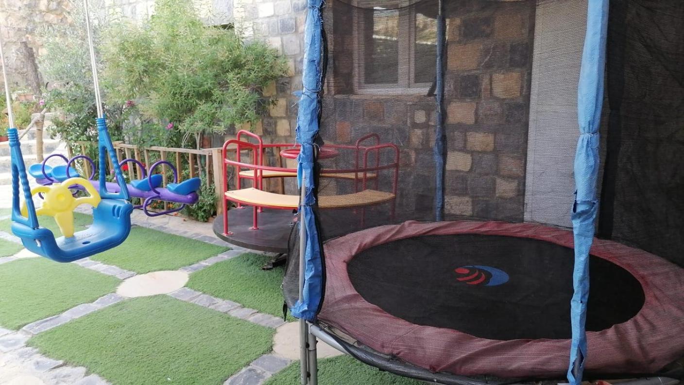 Vila Bayt Alhagar Residance بيت الحجر للضيافة الجبل الأخضر Hayl Yaman Exteriér fotografie